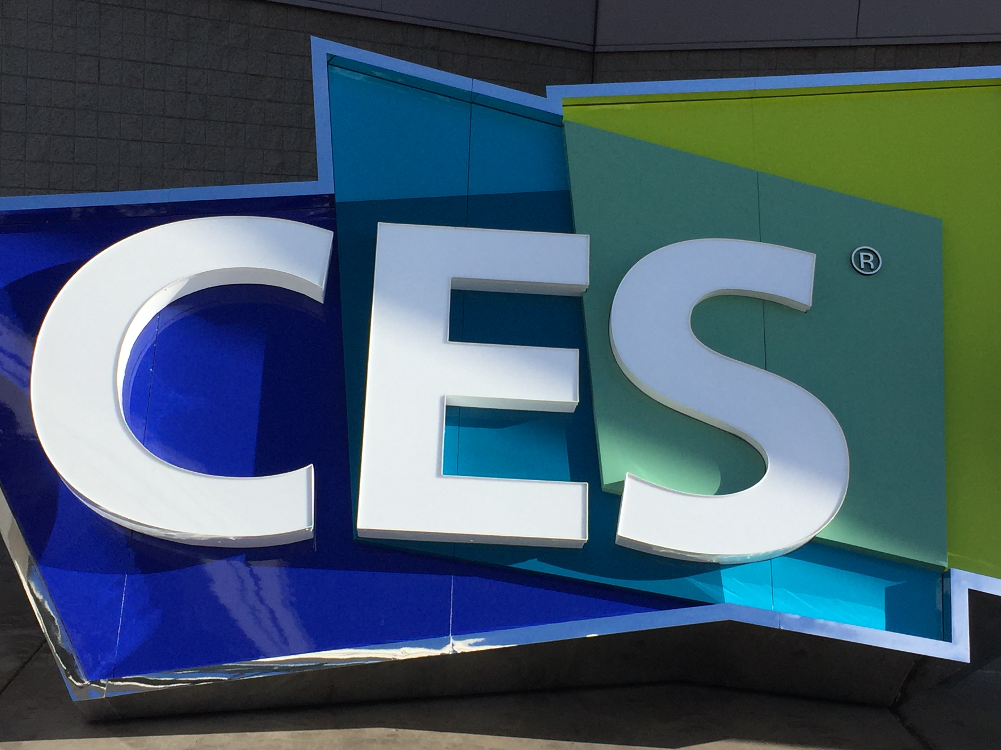 CES 2016 Recap Interview BlackFin360 - Tom Edwards AI Keynote Speaker